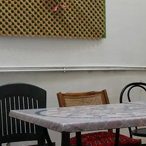 https://central-station-hostel-barcelona.catalonia-hotels.com